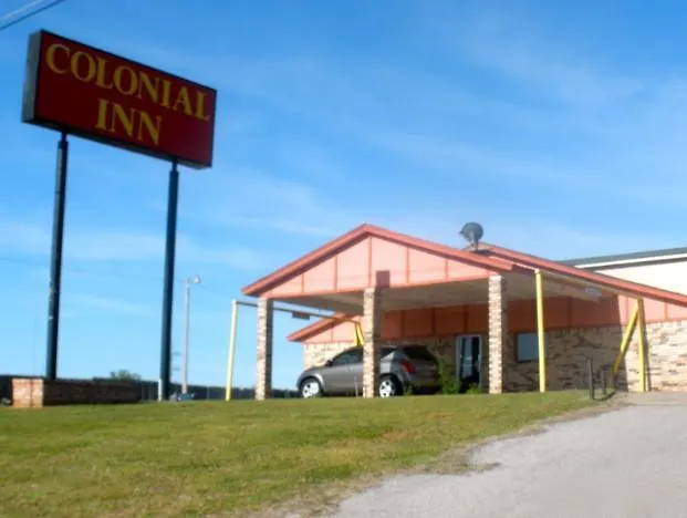 Colonial Inn